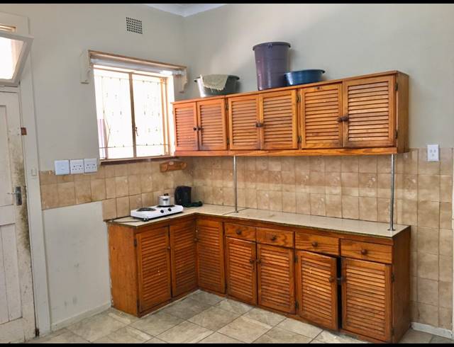 986M² APARTMENT BLOCK FOR SALE IN POLOKWANE CENTRAL